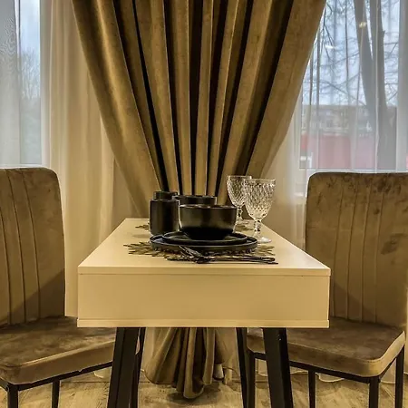 Akropolis Studio3 Apartament *